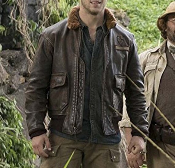 Men's leather bomber shop jacket with fur collar