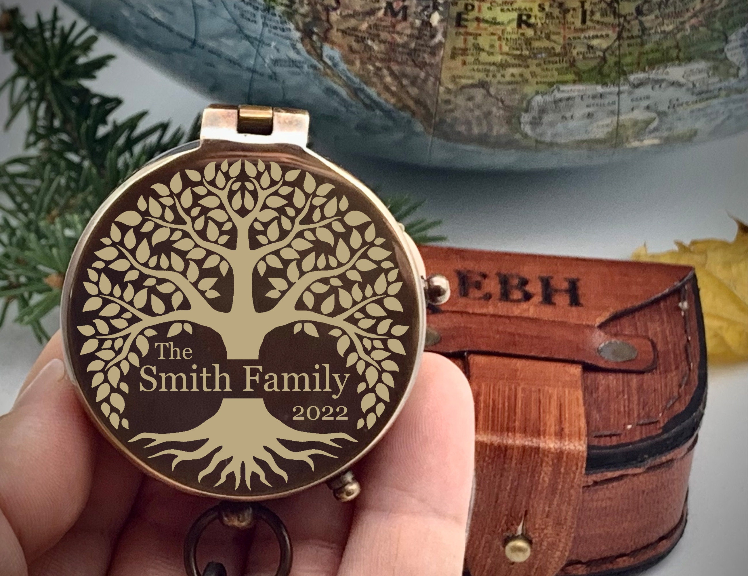 Personalized Family Christmas Gift, Family Tree Gift Compass, Gift for Dad, Life Tree Engraved Compass, Gift for Grandchild, Gift for Family