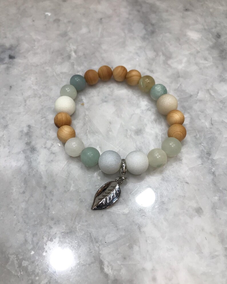 Diffuser Bracelet//Single Leaf//Handmade beaded bracelet bild 1