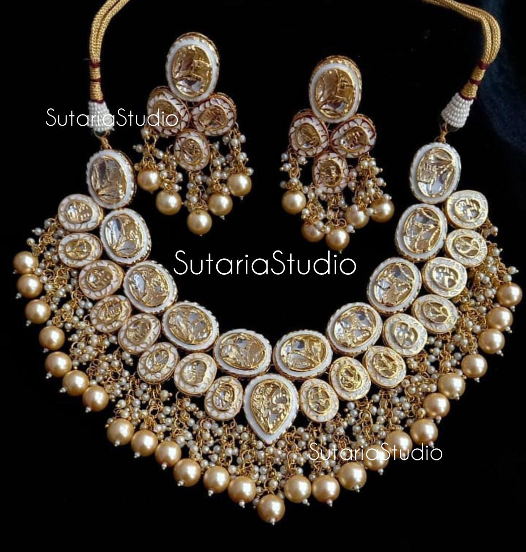 Golden Kundan Necklace Set Colours 