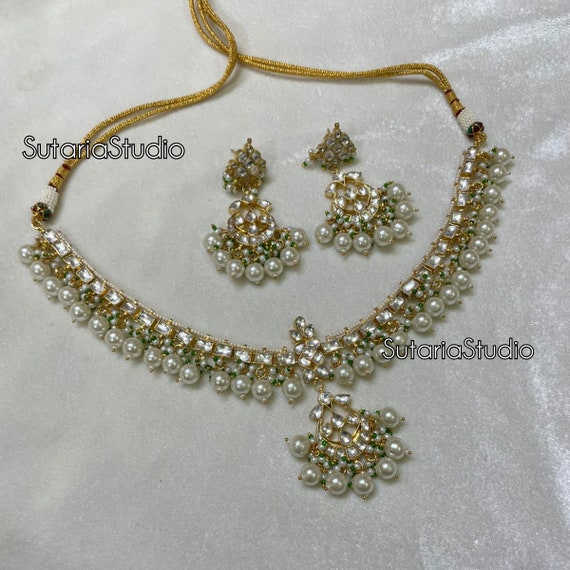 Simple Pachi Ahmedabadi Kundan Necklace 