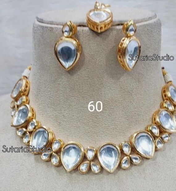 Simple kundan cheap choker set