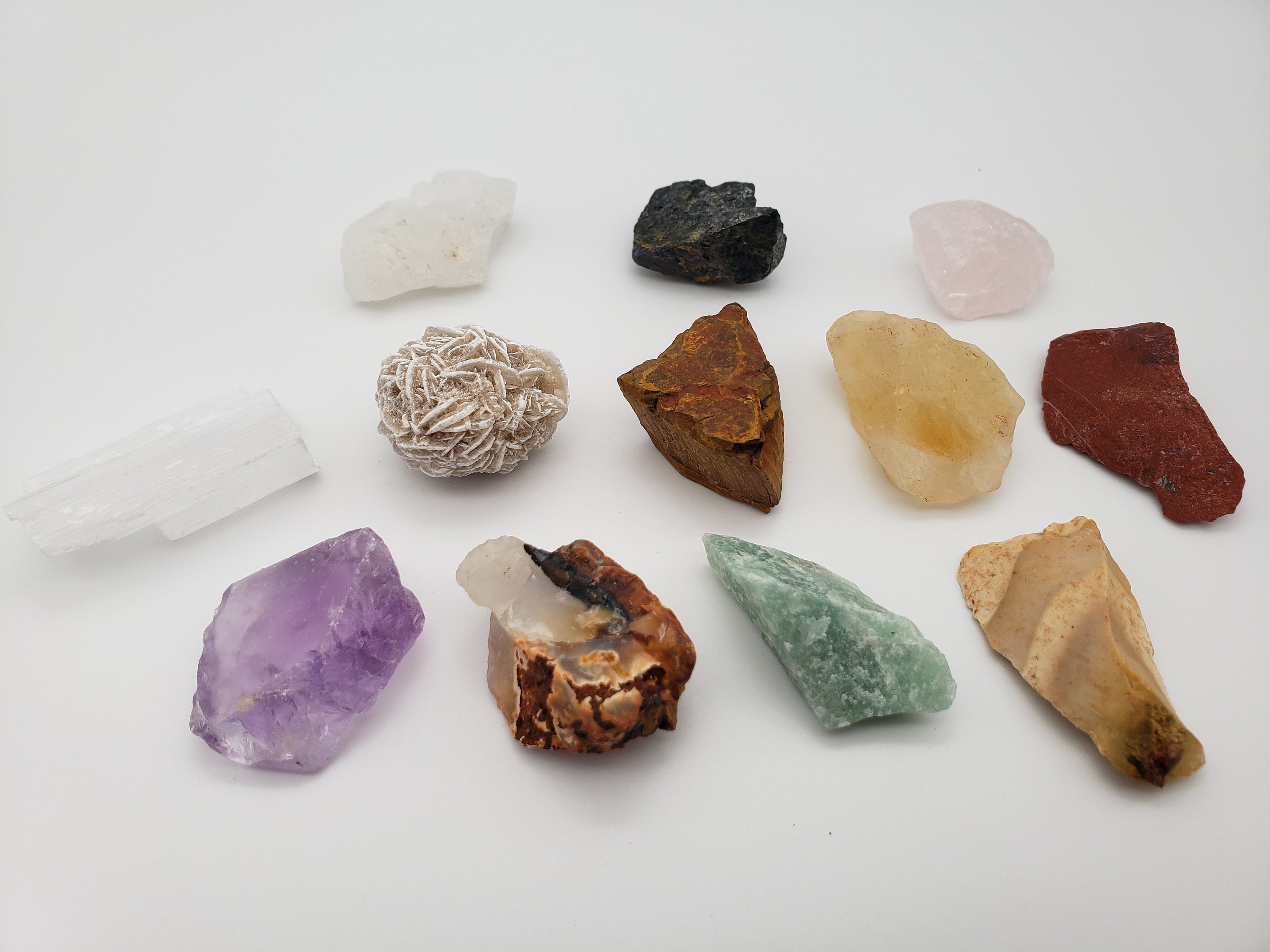 12 Piece Mini Crystal Gift Box - Gift Set - Crystals - Rough Stones ...