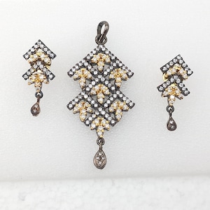 Cubic Zirconia Pendant Earring Set: Indian Bollywood Style