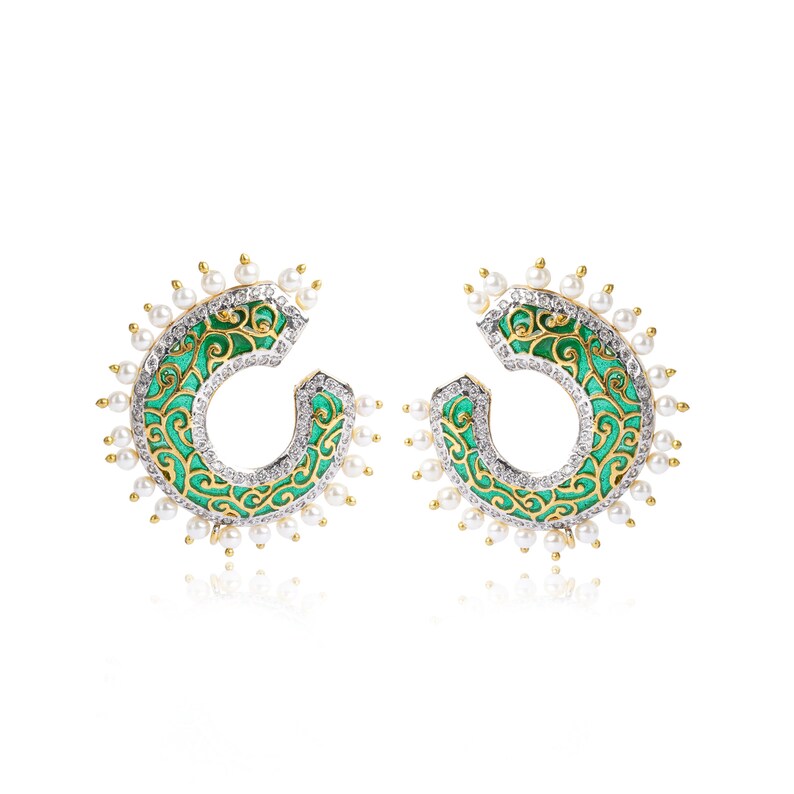 Meena pearl earrings