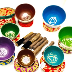 SAL!!! Pleasant-Sounding| High quality Chakra set color Singing bowl from Nepal for Meditation, healing, Sound therapy and Yoga