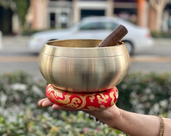 40 % OFF  Holiday Sale !!!  Tibetan 7" Singing bowl with high quality Sound for yoga, Meditation and Sound Therapy. Hurry up!!!!