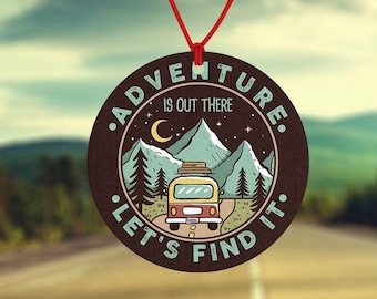 Ambientador para autocaravana - La aventura está ahí fuera - Accesorio para coche - ¡Vamos a buscar la aventura! - Regalo para coche - Regalo para autocaravana - Autocaravana