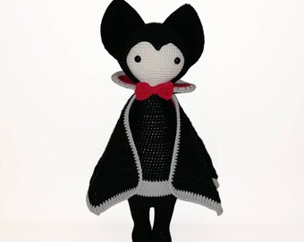 Lalylala Vlad Dracula, Vlad de vleermuis vampier, Amigurumi Pop, Collectible Doll, Shingle Animal, Inner Doll, Interieur, Crochettoy