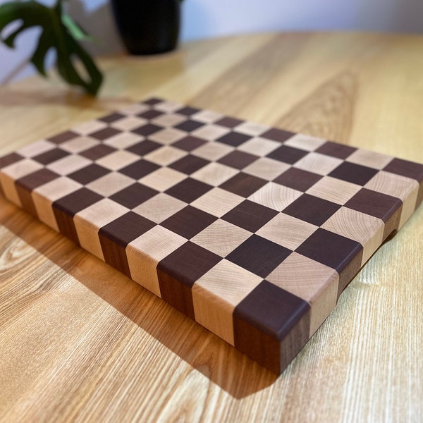 Hand Made End Grain Chopping Board - Large Size,  Hardwood Sapele & Beech wood, Checker Pattern,  Chunky Butcher Block Cutting