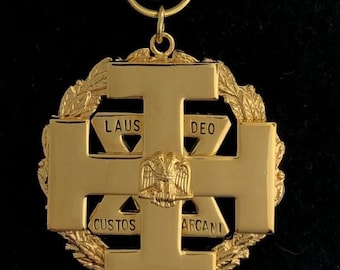 Consistory Commander-in-Chief Jewel (Wings Down)