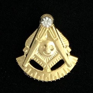 Masonic Past Master Lapel Pin with Stone