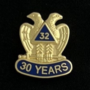 Scottish Rite 32nd Degree 30 Year Lapel Pin