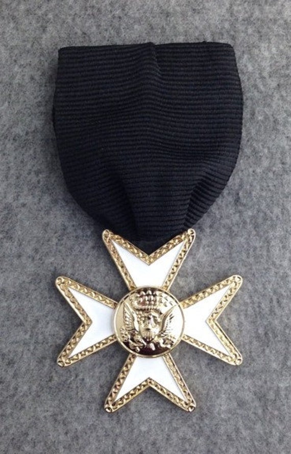 Knights Templar Order of Malta Jewel