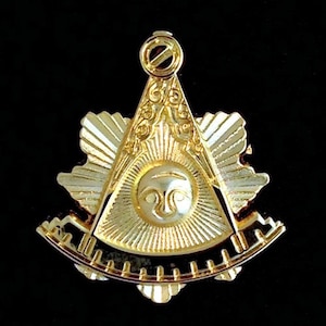 Masonic Past Master Lapel Pin