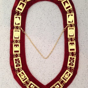 Masonic Royal Arch Chapter Collar in Gold Finish - Red Backing