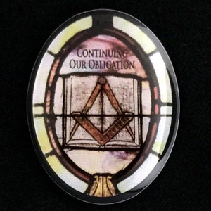 Masonic &quot;Continuing Our Obligation&quot; Stained Glass Motif Lapel Pin