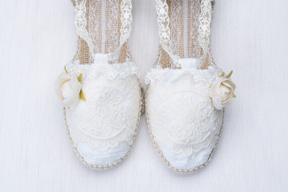 Sandalia 1ª Comunión Flores. Sandalia de Boda Blanca. | Etsy España