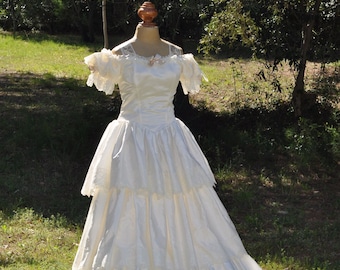 Superbe robe de mariée vintage- Inspiration époque victorienne