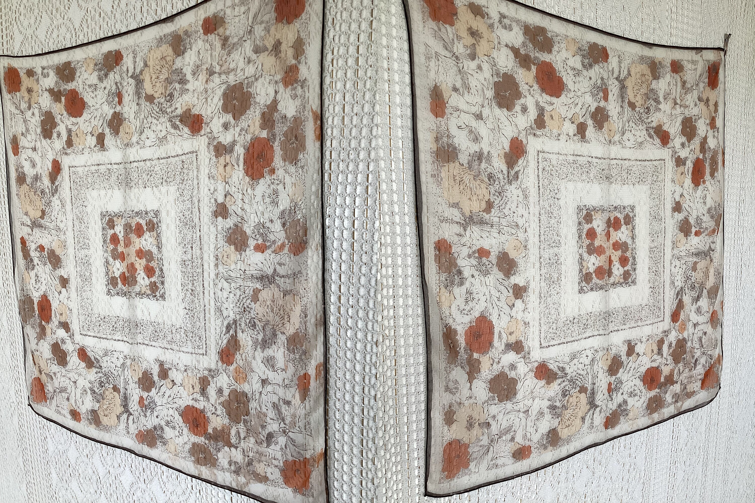Foulard Carré Soie Monique Valery Motif Floral Vintage - Occasion Bon état