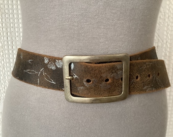 Stunning Vintage LUCKY BRAND Brown Leather Belt With Blue  display picture 1