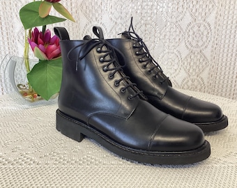 Paraboot Vintage Black Leather Ankle Boots Size 7 D Goodyear Welt Leather High-Top Shoes Made in France Lace-up Boots