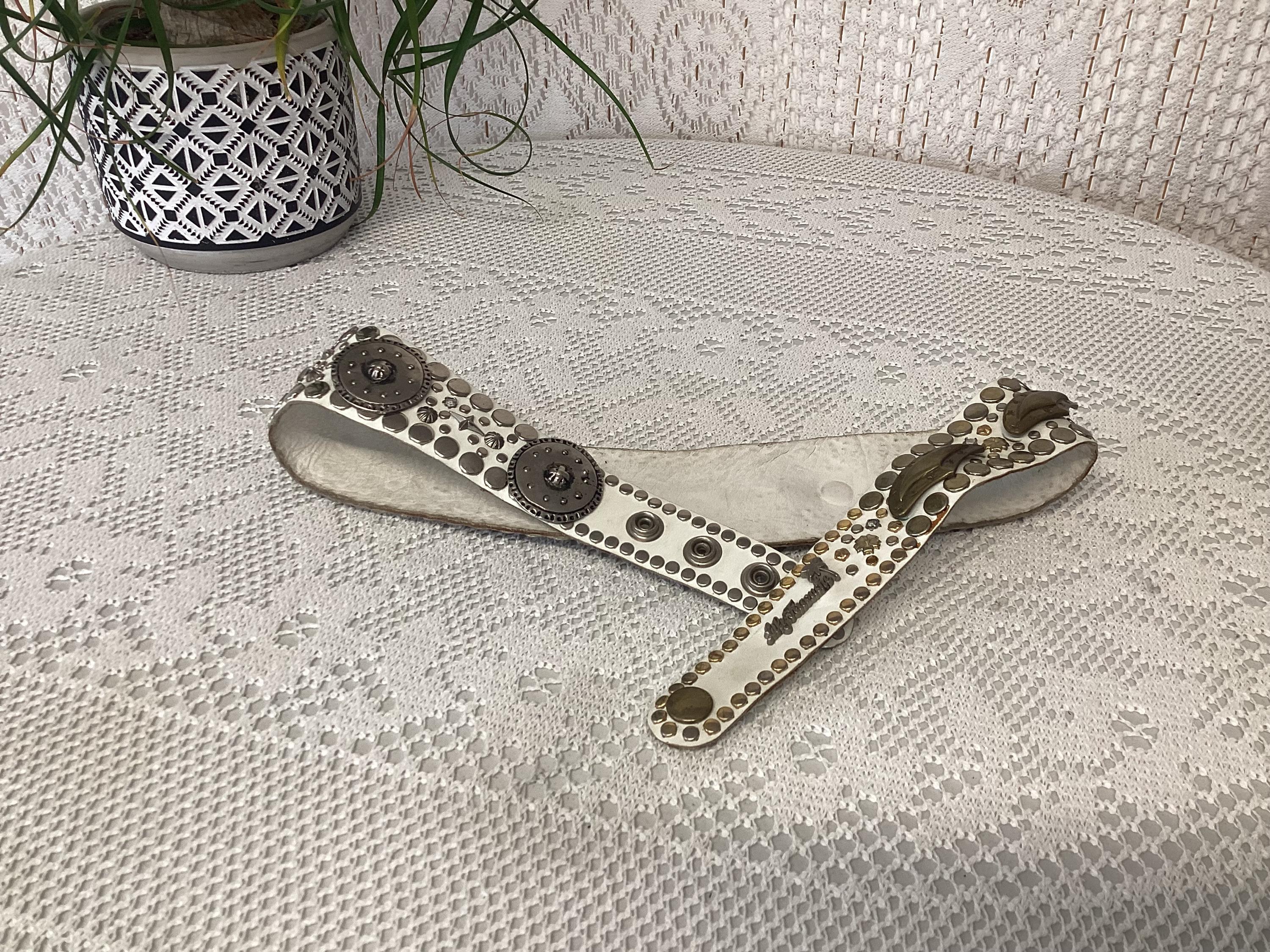 Lily Farouche Munich Vintage White Leather Studded Star Concho Belt West Germany Lily Farouche Vintage Leather Belt Studded Belt Country Belt  main image 2