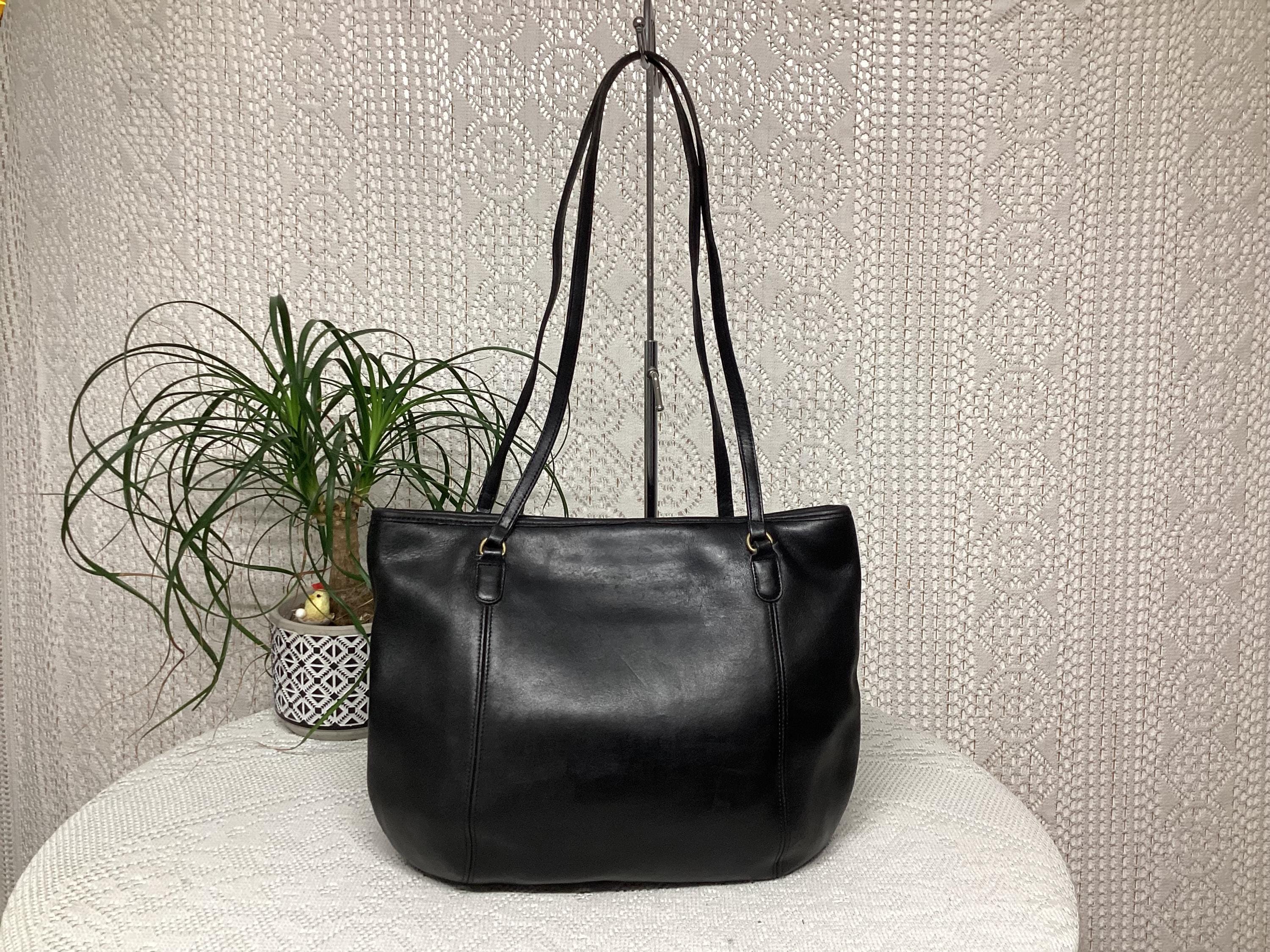Coach Women's Vintage Leather Handbag Double Handle Coach