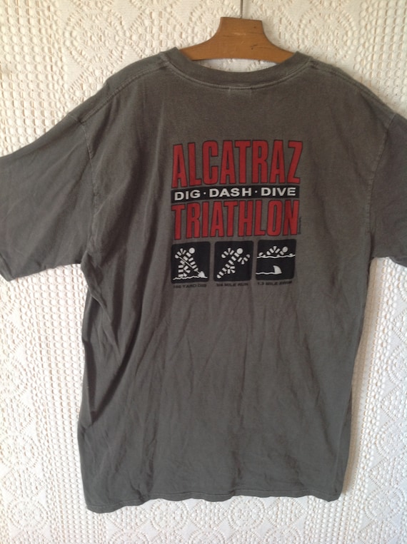 Alcatraz San Francisco Triathlon Vintage T-shirt Size XL Oversized