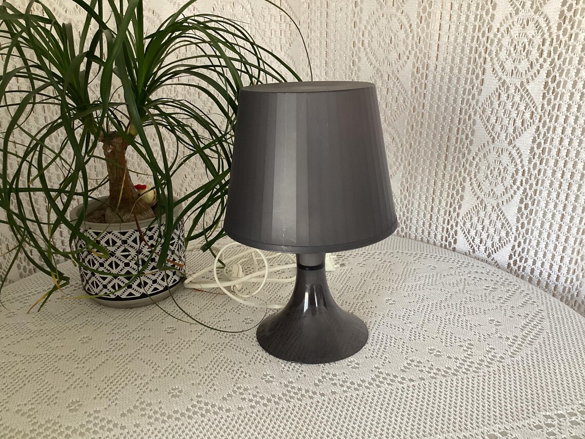 Lampe de Table Lampe de Chevet Vintage Lampe Champignon Lampan Design Magnus Eleback & Carl Ojerstam Made in Hungary Lampe Grise, foto 2 di 5