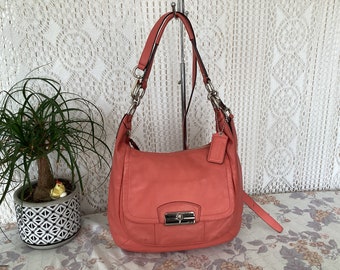 Coach Sac à Mains Femme Cuir Rose Vintage Sac à Main Sac à Bandoulière Hobo en Cuir Coach F22306 Kristin