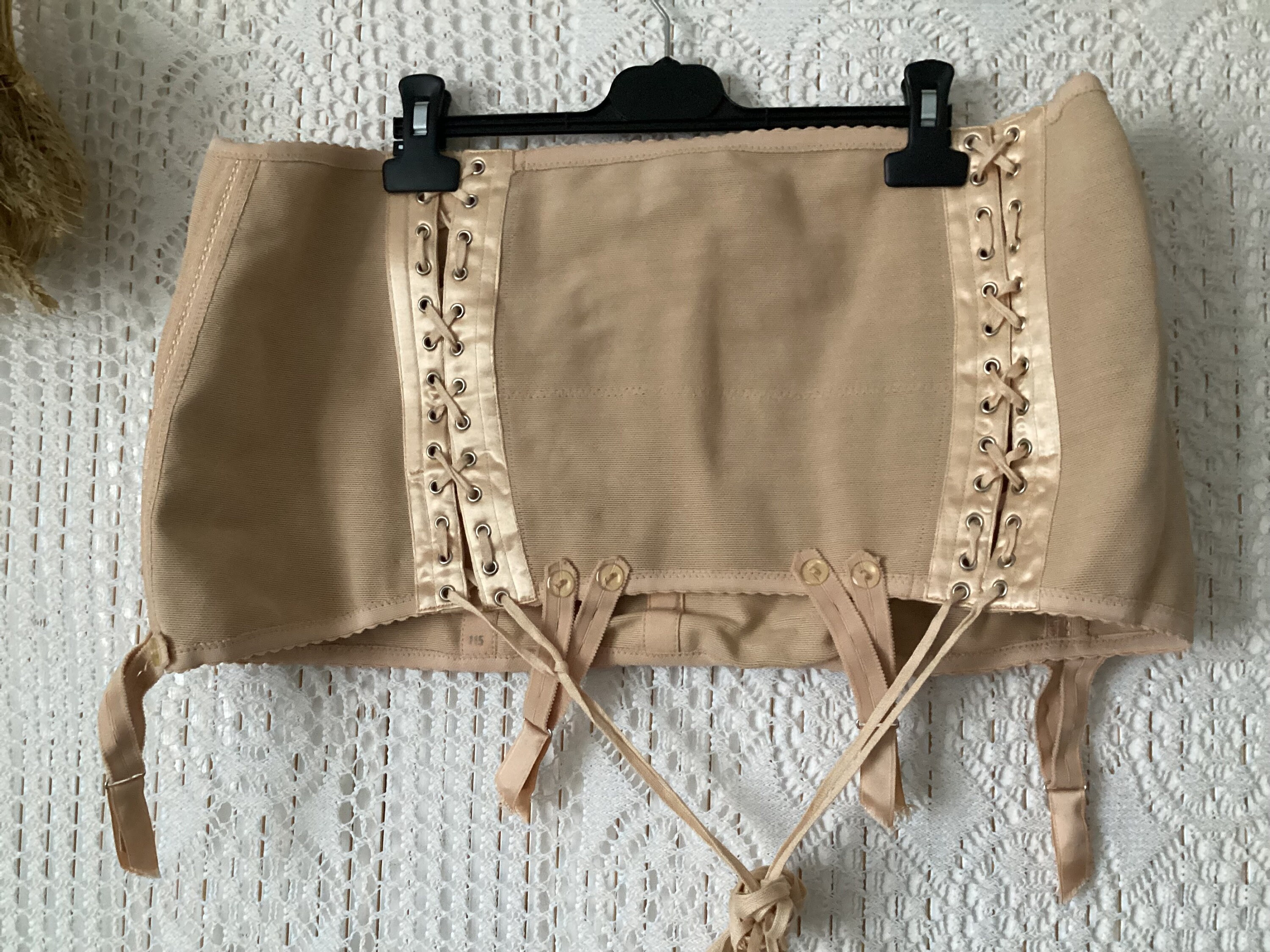 Gaine-corset Porte-jarretelles Vintage La Belle - Taille XL, Couleur Beige Rétro