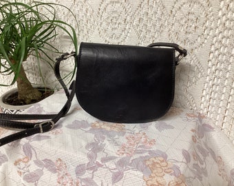 Umhängetasche Damenhandtasche aus Vintage-Leder Minimalistische Tasche Made in Italy