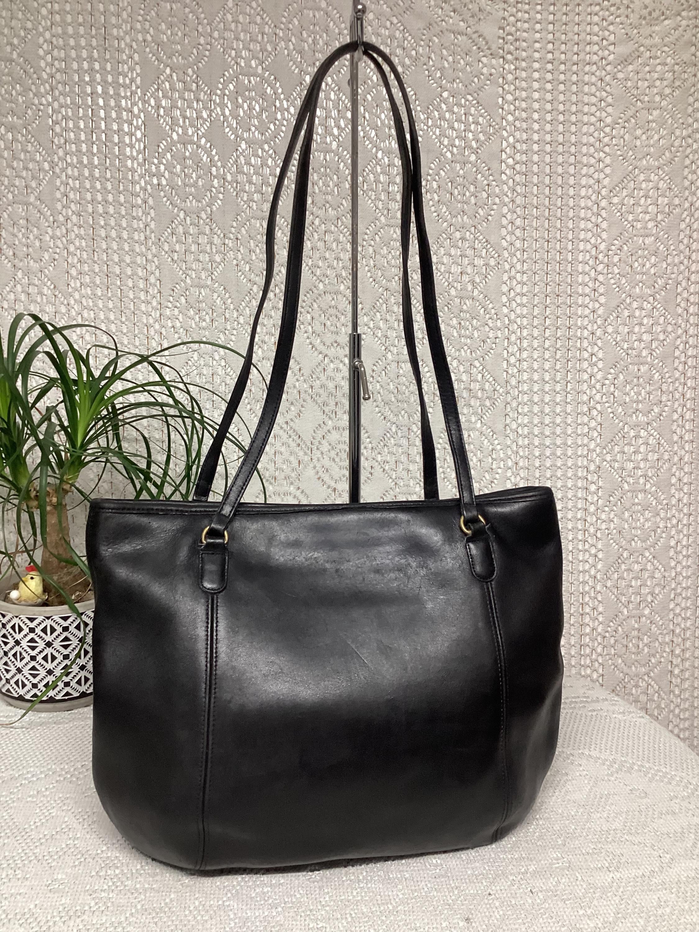 Coach Women's Vintage Leather Handbag Double Handle Coach