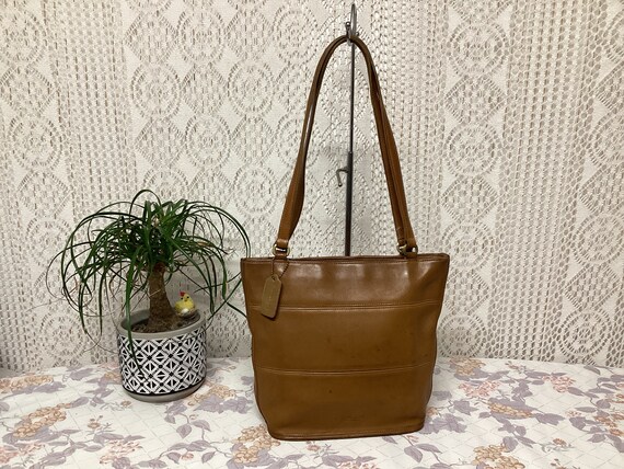 Vintage coach leather tote bag hotsell