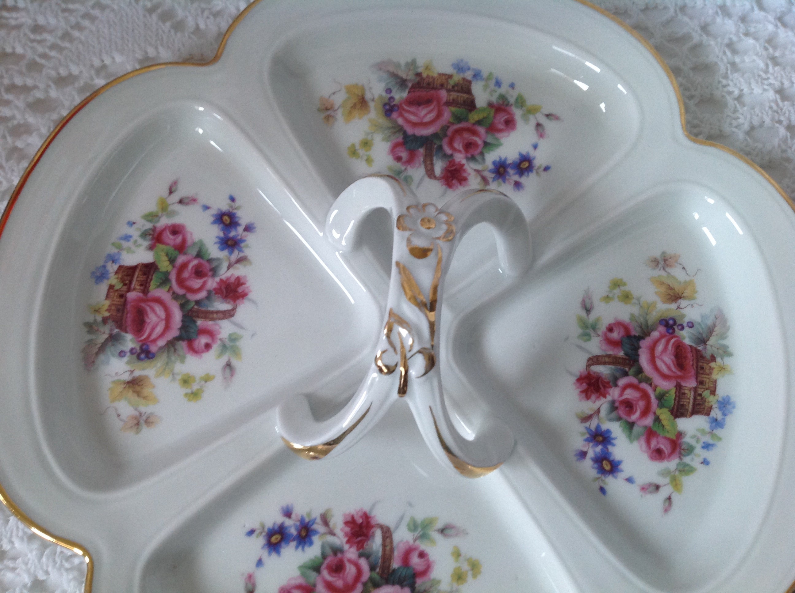 Serviteur Mendiant Plateau Plat de Service en Porcelaine Limoges France Giraud Forme Trèfle à Quatre