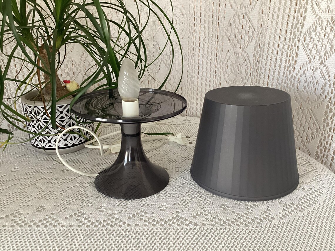 Lampe de Table Lampe de Chevet Vintage Lampe Champignon Lampan Design Magnus Eleback & Carl Ojerstam Made in Hungary Lampe Grise, foto 4 di 5