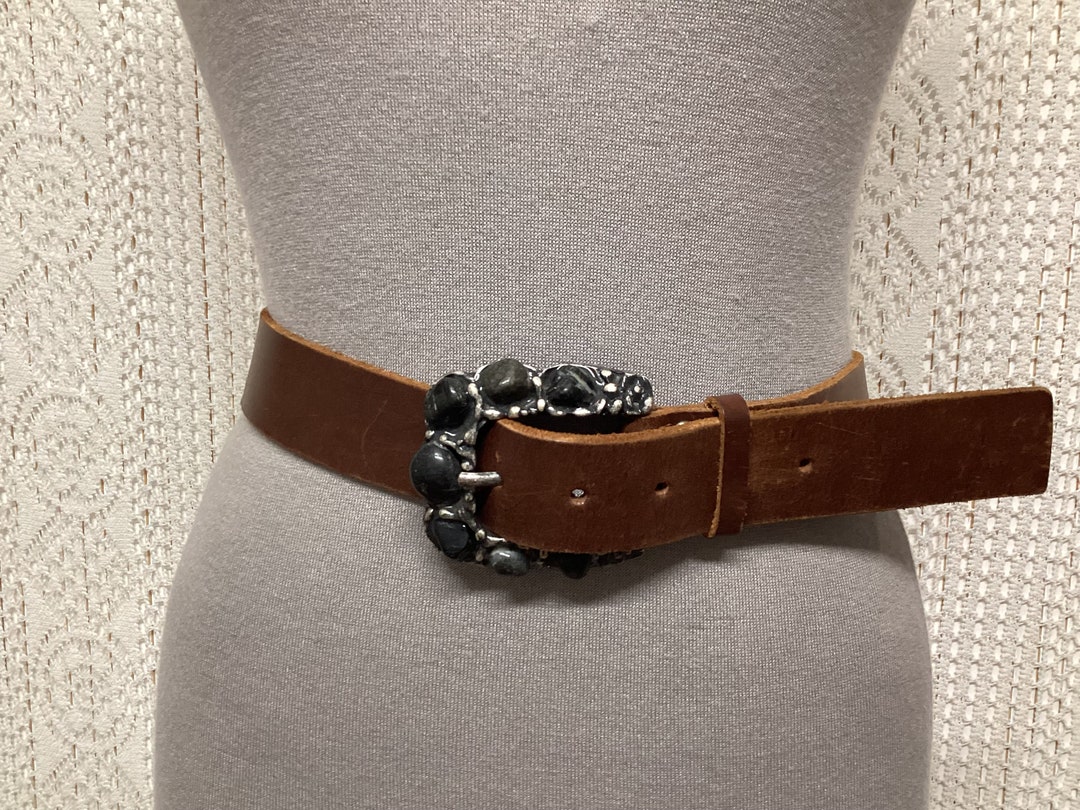 United Colors of Benetton Vintage Brown Leather Belt Size S  display picture 2