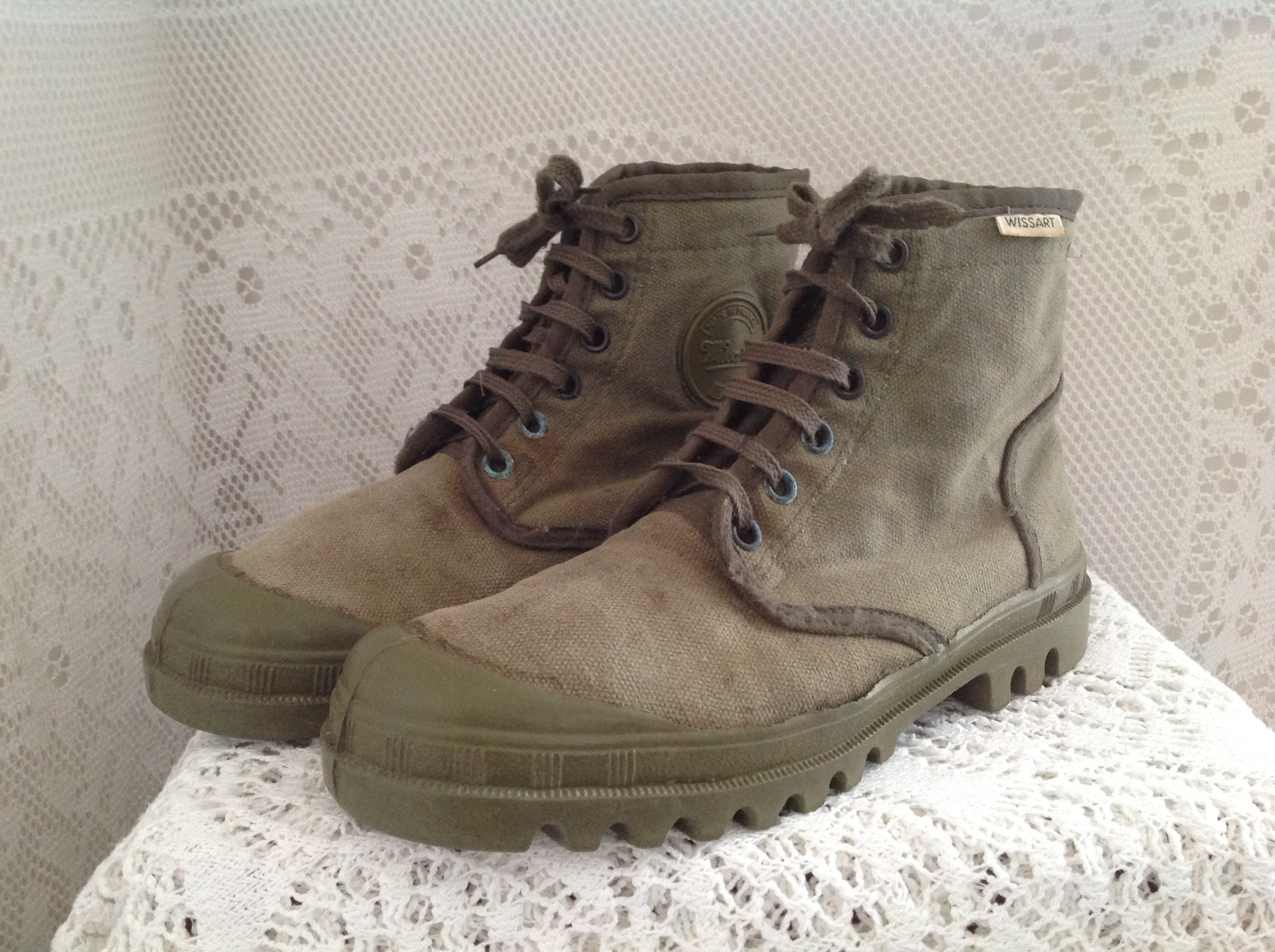 Vintage Canvas Boots Size 42 Safari 