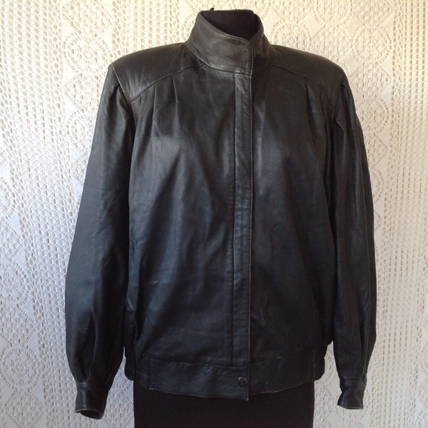 Veste Femme En Cuir Noir Marine Old Navy - Taille S, Boutonnée, Mi-longue, Doublure Polyester, Occasion Très Bon état