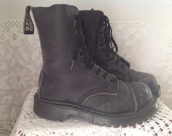 Vegetarian Shoes Padded Leather Boots Size 4 (37) High Top Lace-Up Shoes Gray Black Boots Made In England Aged Aspect