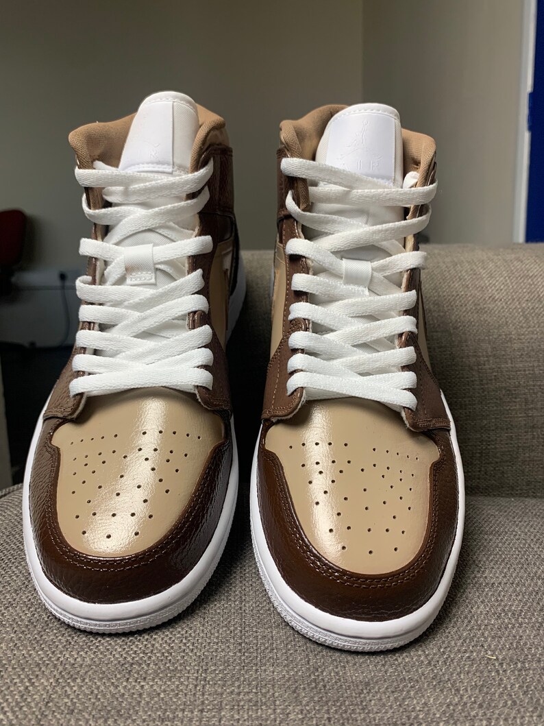 chocolate air jordan 1 mid
