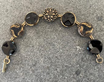 Bracelet buttons vintage antique