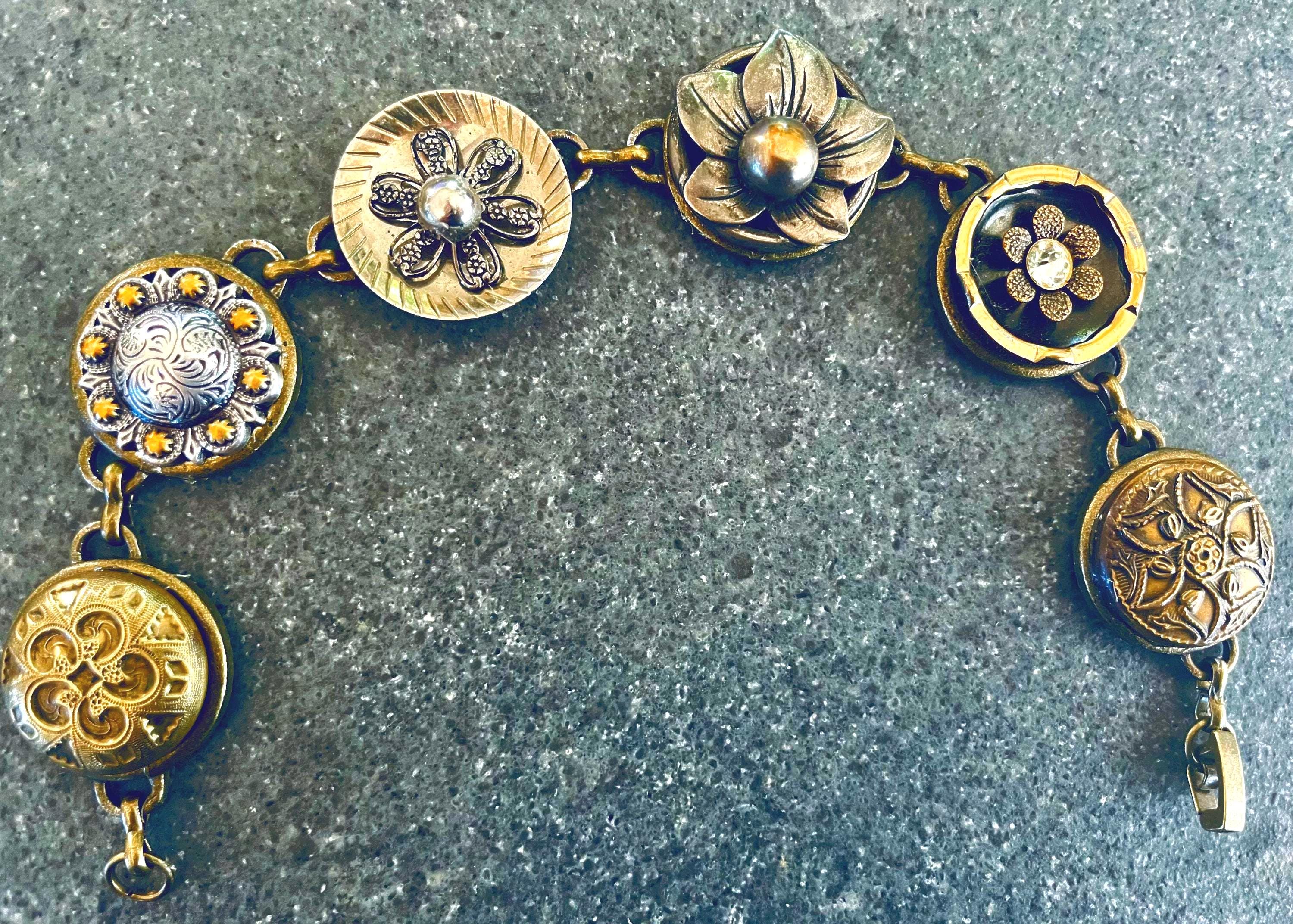 Vintage Victorian and Art Nouveau Style Floral Themed Button Bracelet