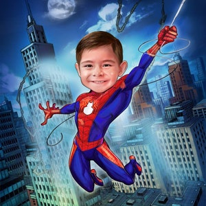 Pu&ograve; includere: Un bambino piccolo vestito da Spiderman si dondola nell'aria davanti a uno skyline urbano. Indossa una tuta rossa e blu con un logo di ragno sul petto. Lo sfondo &egrave; un cielo blu scuro con una luna.