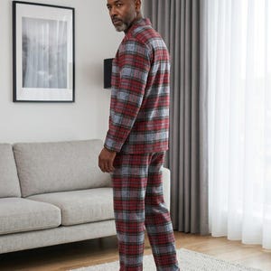 Conjunto de pijama de franela para hombre: ropa de estar por casa cálida de algodón cepillado. imagen 9