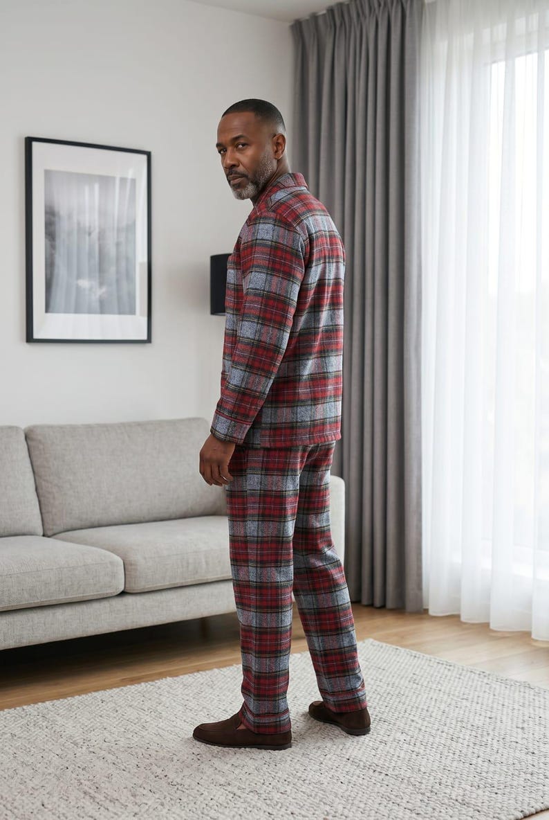 Conjunto de pijama de franela para hombre: ropa de estar por casa cálida de algodón cepillado. imagen 9