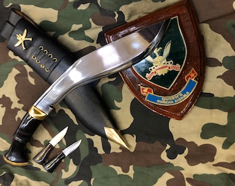 Service no.1 - Current standard issue to Gurkha army. (khukuri, Kukri)