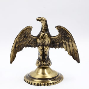 Majestic Solid Brass Eagle Statue – 35.27 oz, Antique Bronze Coated, American Symbol of Freedom and Power, Large Desktop Bird Figurine
