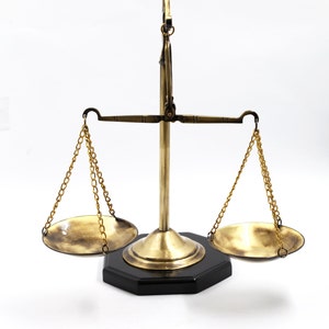 Bronze Scales of Justice, 1kg Solid Brass Law Office Decor Wooden Base ...